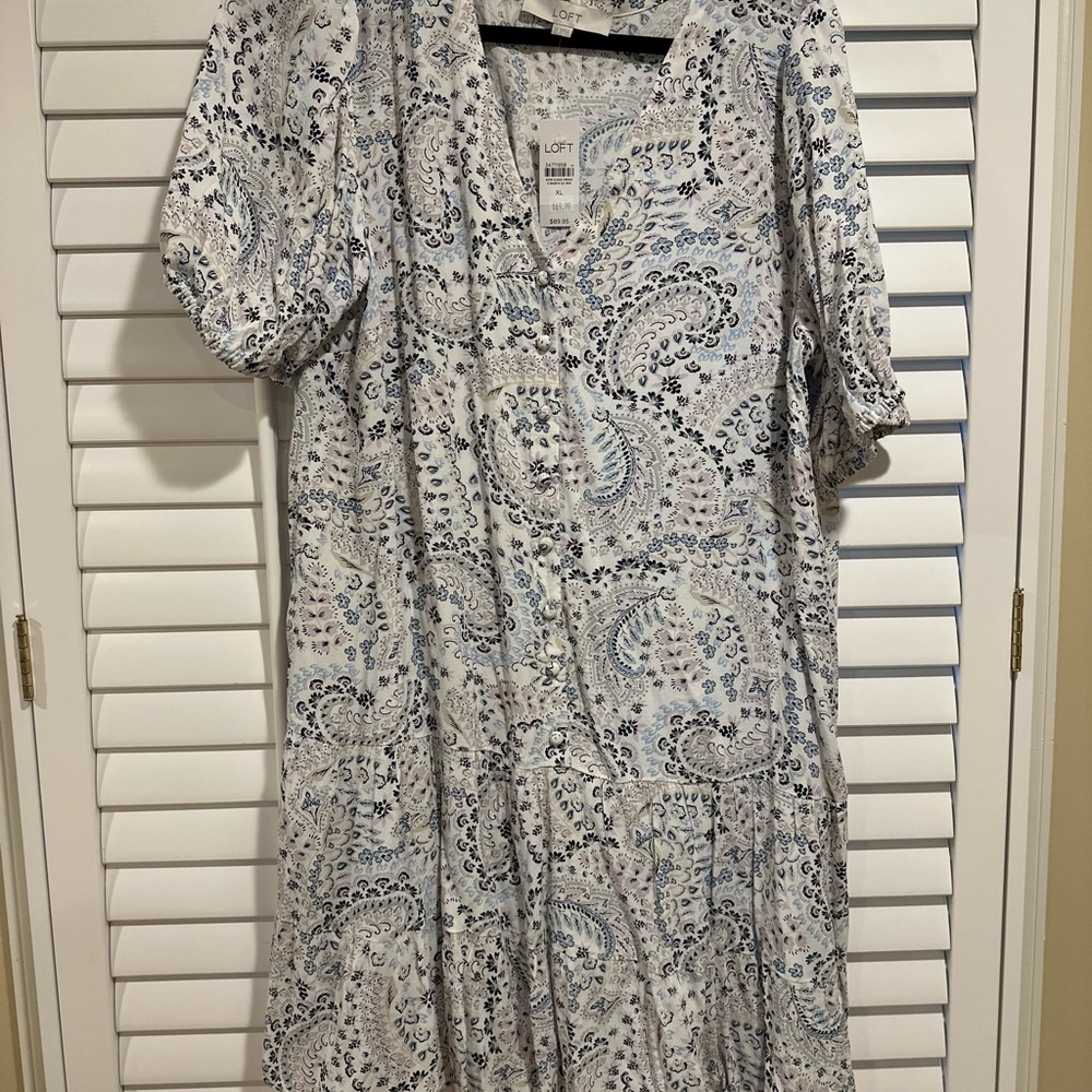 LOFT Black and White Puff Sleeve Midi Sundress